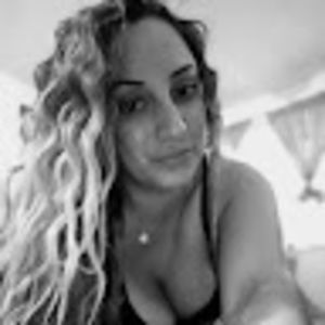 Meet your Posher, Marcela